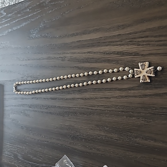 Cross Pendant Wrapped in a Metal Design on a Pearl Necklace - Picture 2 of 5